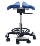 Mocho Sela de 8 rodízios c/ Estofamento padrão em PCV (ver escala de cores) - Evotech