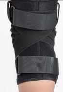 Joelheira Articulada com Cintas Cruzadas Ortho Care - Dellamed